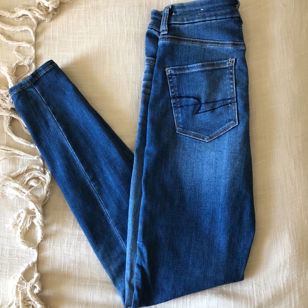 AMERICAN EAGLE Next Level Stretch CURVY Jeans